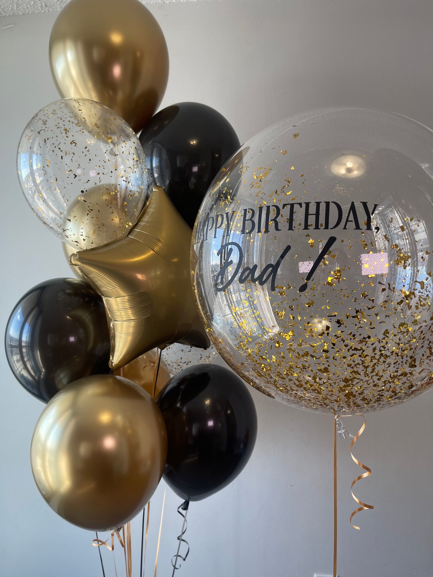 Helium balloon bouquet for men 10 black and gold