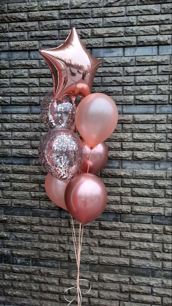 Helium balloon bouquet for birthday Rose Gold