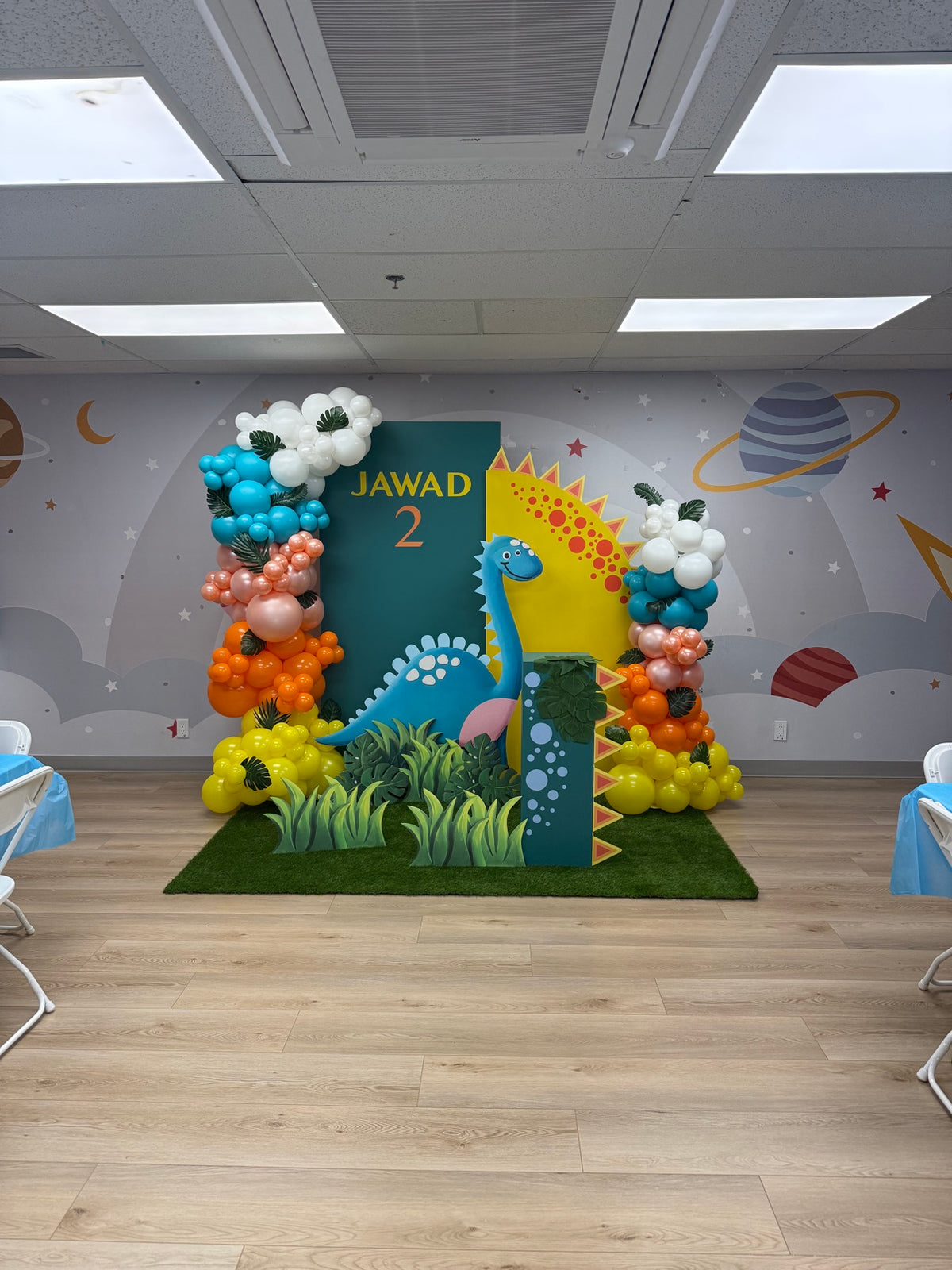 Dinosaur Balloon Backdrop