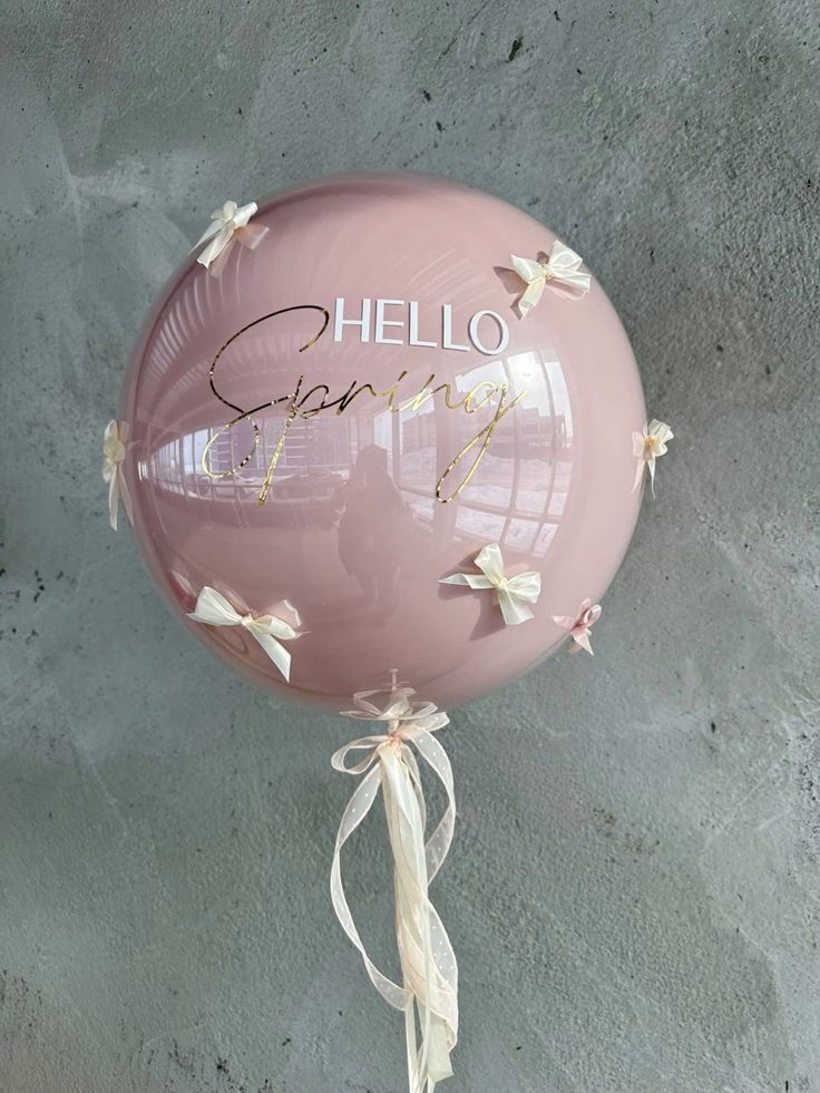 Large Balloons with Personalized Messages