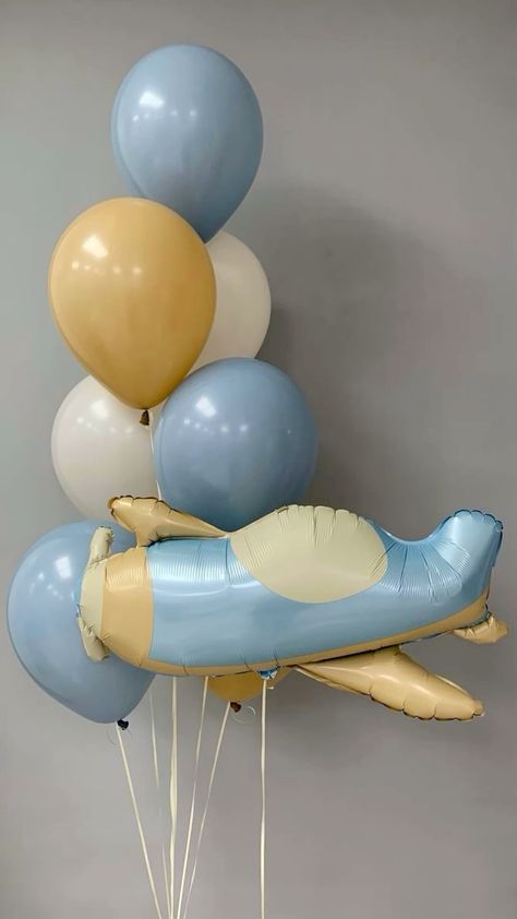 Helium balloon bouquet for birthday Retro plane