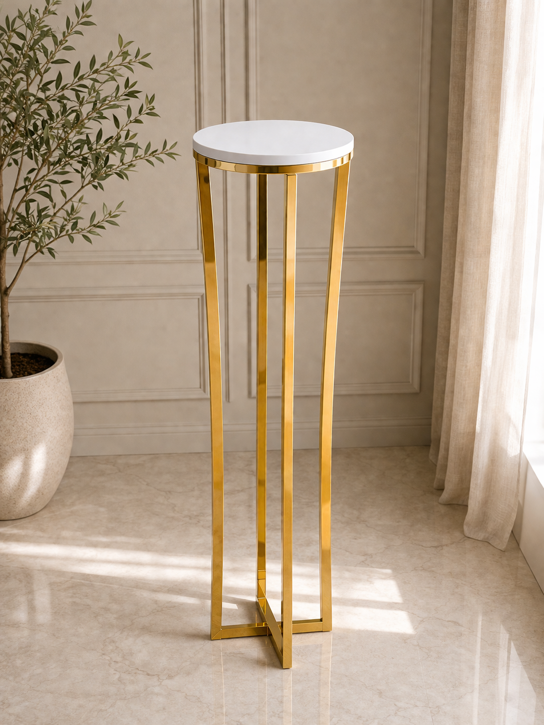 Gold Luxe Pedestal Stand – Large (Round Top) | Rental